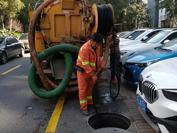 格尔木排污管道清淤