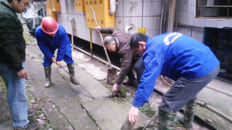 格尔木清掏化粪池、管道疏通一站式服务<高效><技术><可靠>